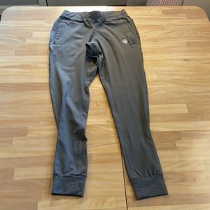 Alpha Forward Joggers Medium